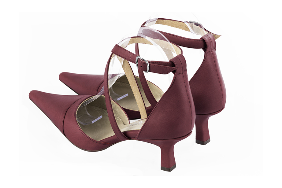 French elegance and refinement for these burgundy red dress open side shoes, with crossed straps, 
                available in many subtle leather and colour combinations. Perfect model to feminize and enhance basic outfits.
Its adjustable straps will allow you a good support.
To personalize or not, according to your outfits or your desires.  
                Matching clutches for parties, ceremonies and weddings.   
                You can customize these shoes to perfectly match your tastes or needs, and have a unique model.  
                Choice of leathers, colours, knots and heels. 
                Wide range of materials and shades carefully chosen.  
                Rich collection of flat, low, mid and high heels.  
                Small and large shoe sizes - Florence KOOIJMAN